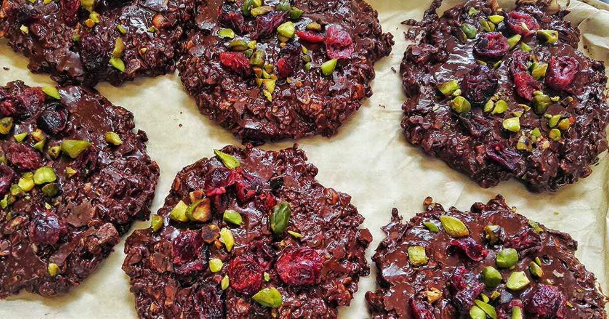 Chocolate Oat Cookies: Recipe by Komal Khan (VG, GF) | Now Then Manchester